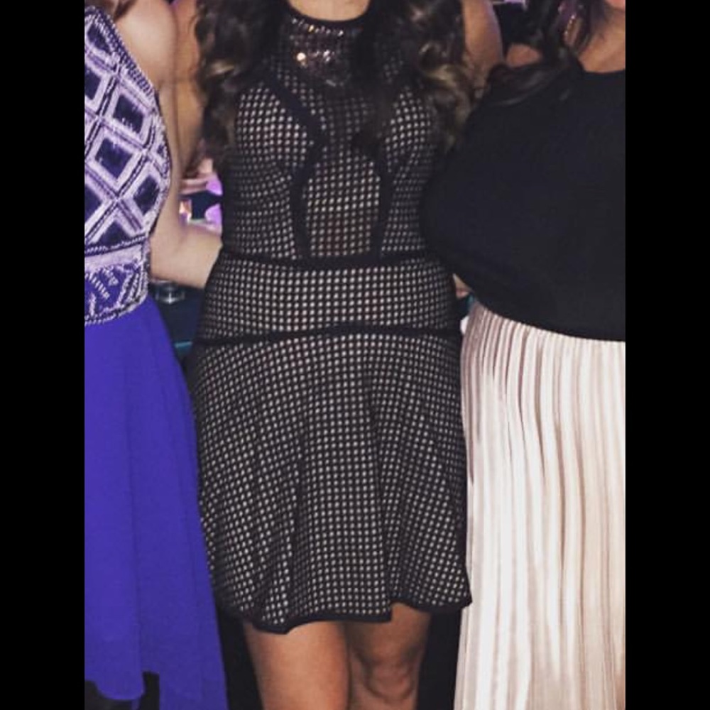 BCBG MAXAZRIA Black and Nude mini cocktail dress